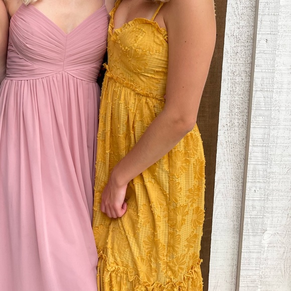 Lulus Floral Midi Dress - Picture 3 of 3